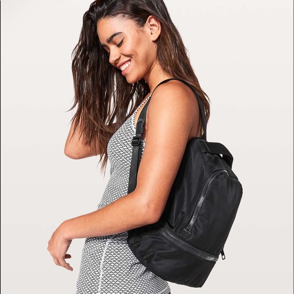 lululemon mini city adventurer backpack